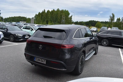 Mercedes-Benz EQC 2023, kuva 2/11
