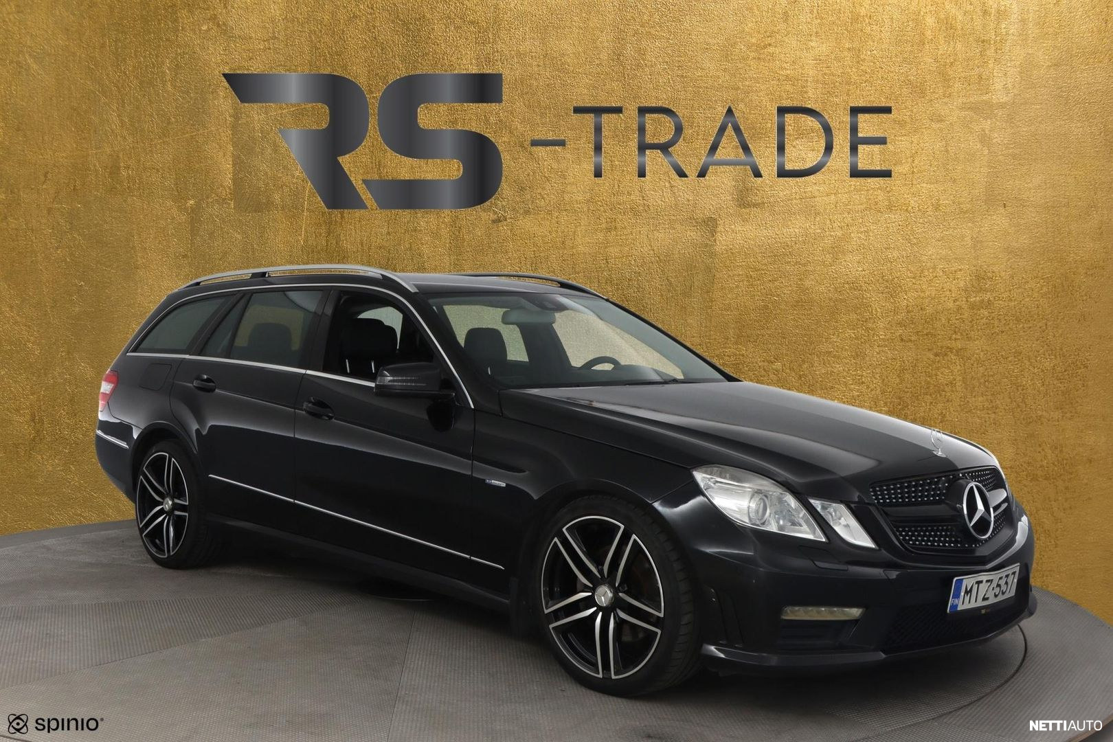 Mercedes-Benz E