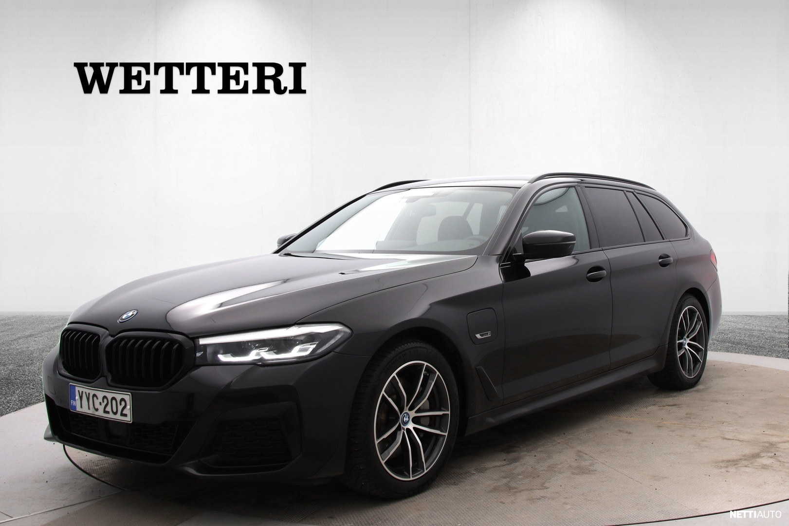 BMW 530