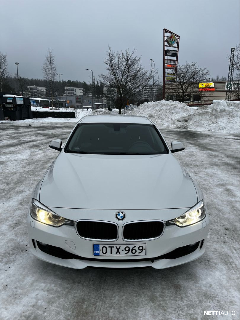BMW 320