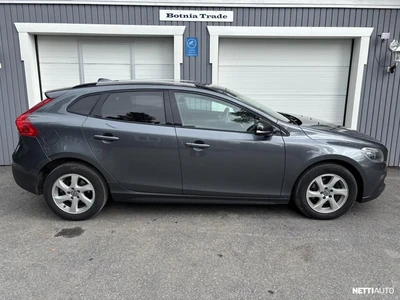Volvo V40 Cross Country D2 Business Aut 2014, kuva 2/21