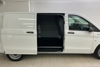 Mercedes-Benz Vito 2025, photo 7/15