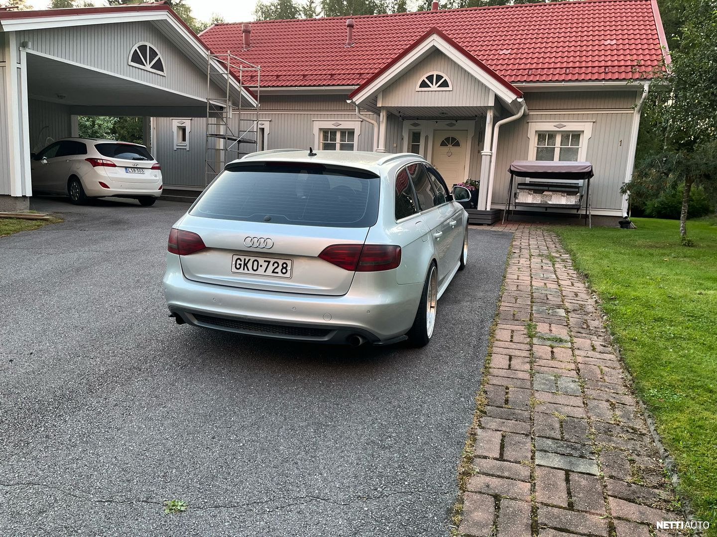 Audi A4 2009, photo 2/15