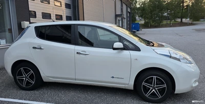 Nissan Leaf 2015, photo 4/27