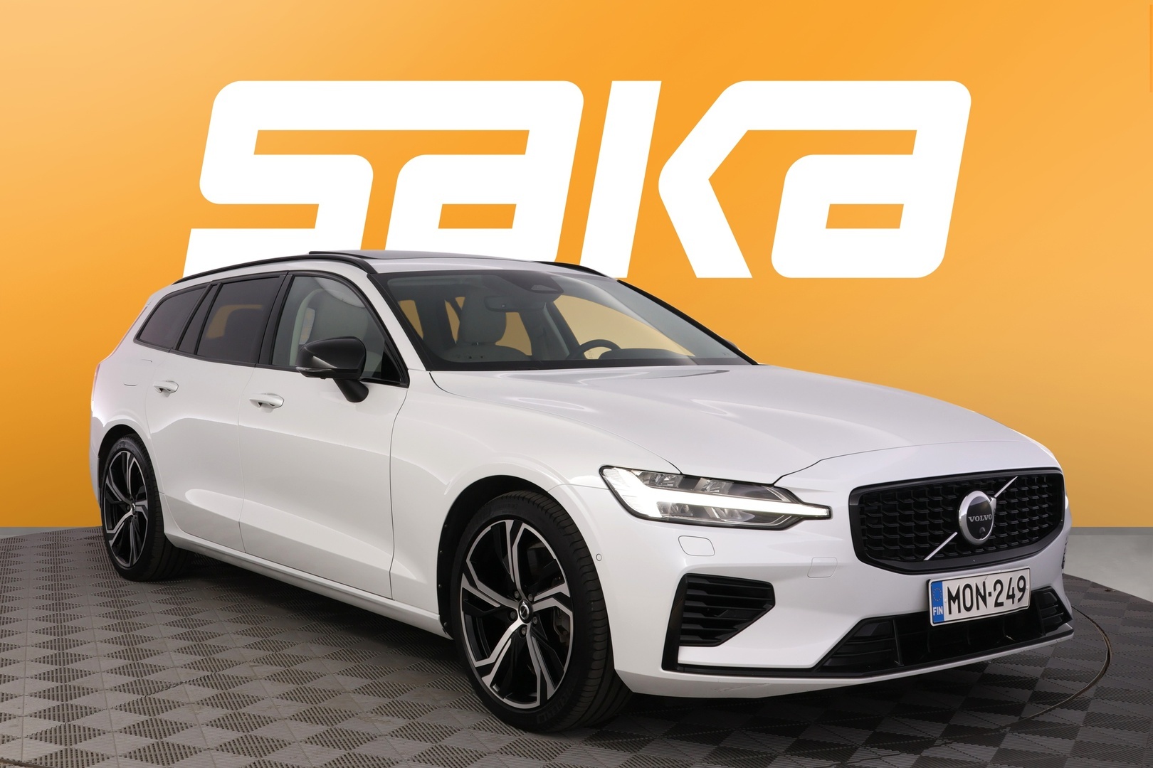 Volvo V60 T6 AWD Long Range Ultimate Dark aut