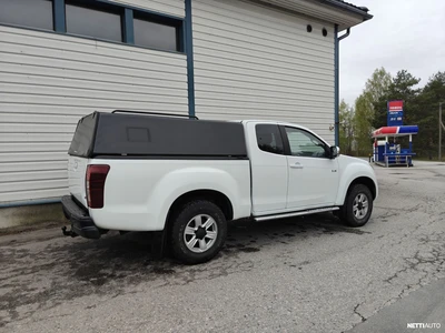Isuzu D-Max Space Cab 3500 4WD 2,5 AT LS 2016, photo 5/20