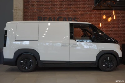 Kia PV5 Cargo L2H1 71,2kwh PLUS 2026, photo 3/14