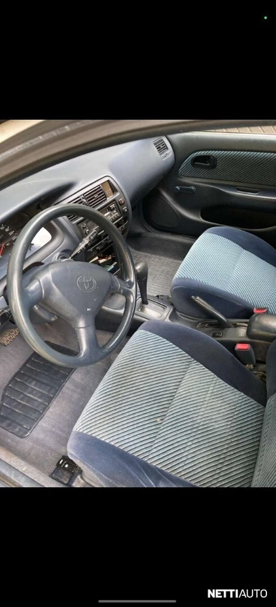 Toyota Corolla GLI 1993, photo 2/3