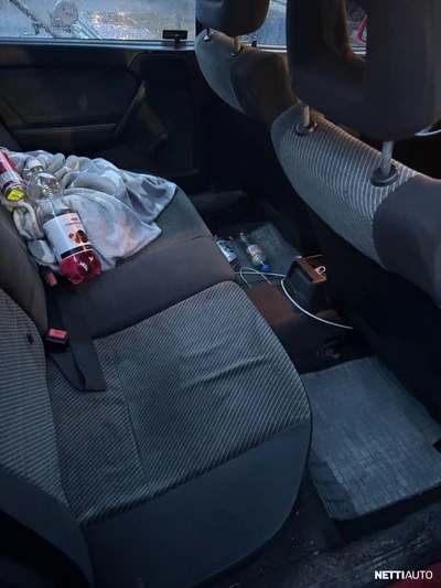 Opel Vectra 1989, kuva 7/13