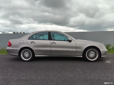 Mercedes-Benz E 2006, kuva 5/10