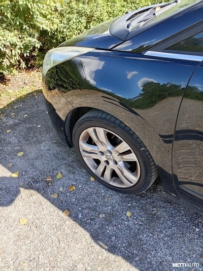Peugeot 5008 2011, photo 2/17