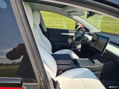Tesla Model 3 Long Range 2022, photo 6/8