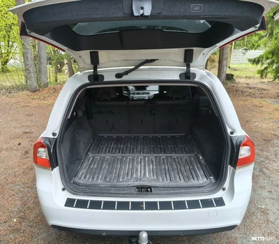 Volvo V70 D3 Summum aut 2014, photo 7/19