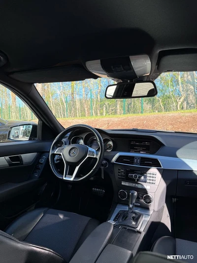 Mercedes-Benz C C250 2012, kuva 3/7