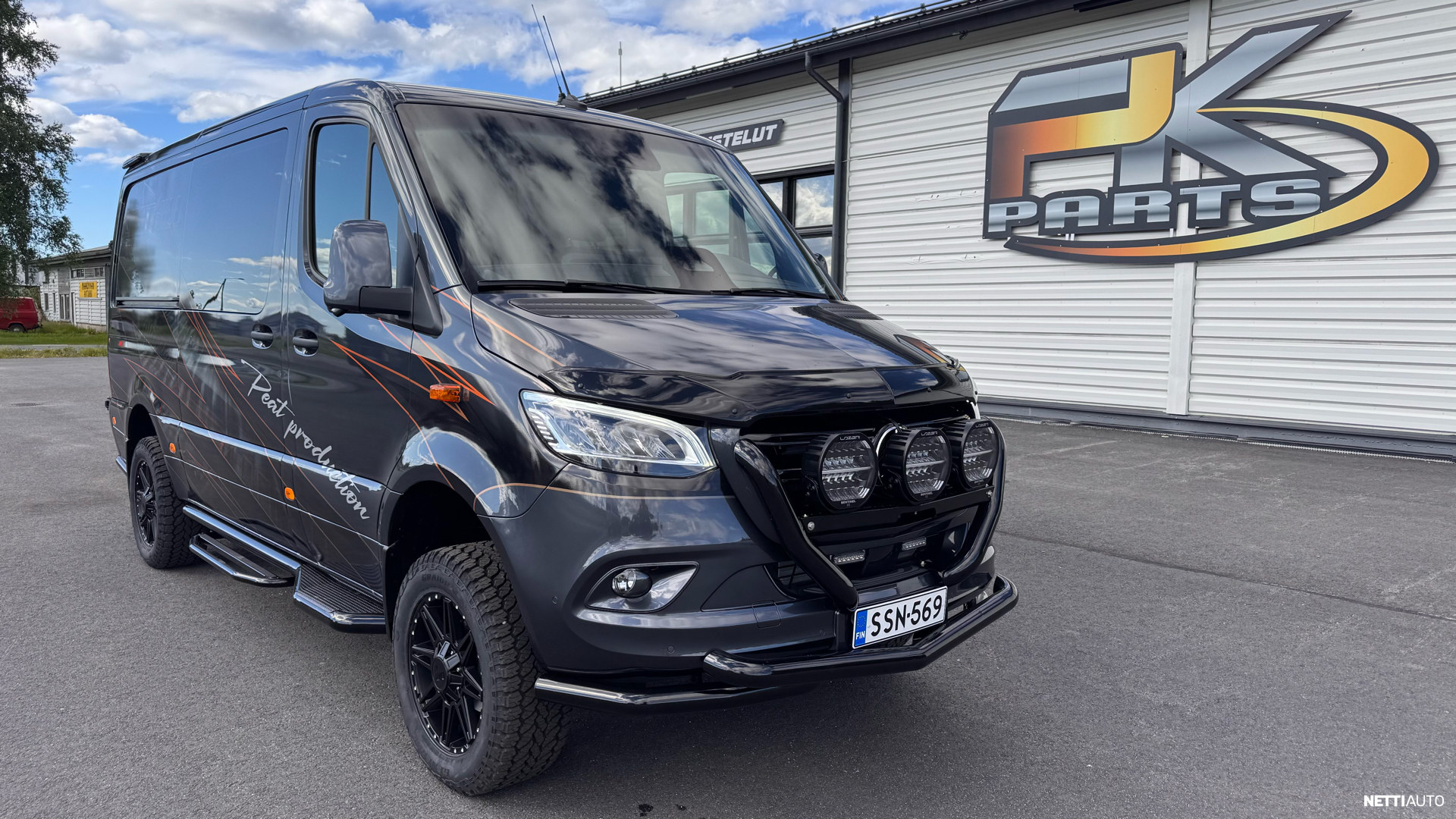 Mercedes-Benz Sprinter