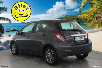 Toyota Yaris 2012, photo 4/10