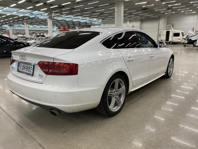 Audi A5 2011, kuva 4/7