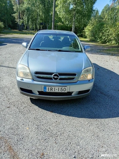 Opel Vectra 2.2 2005, kuva 7/8