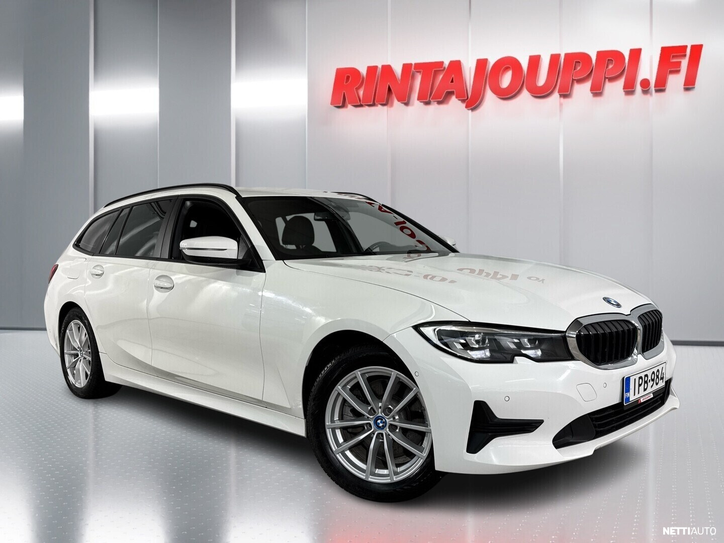 BMW 320 G21 Touring 320e xDrive A Charged Edition
