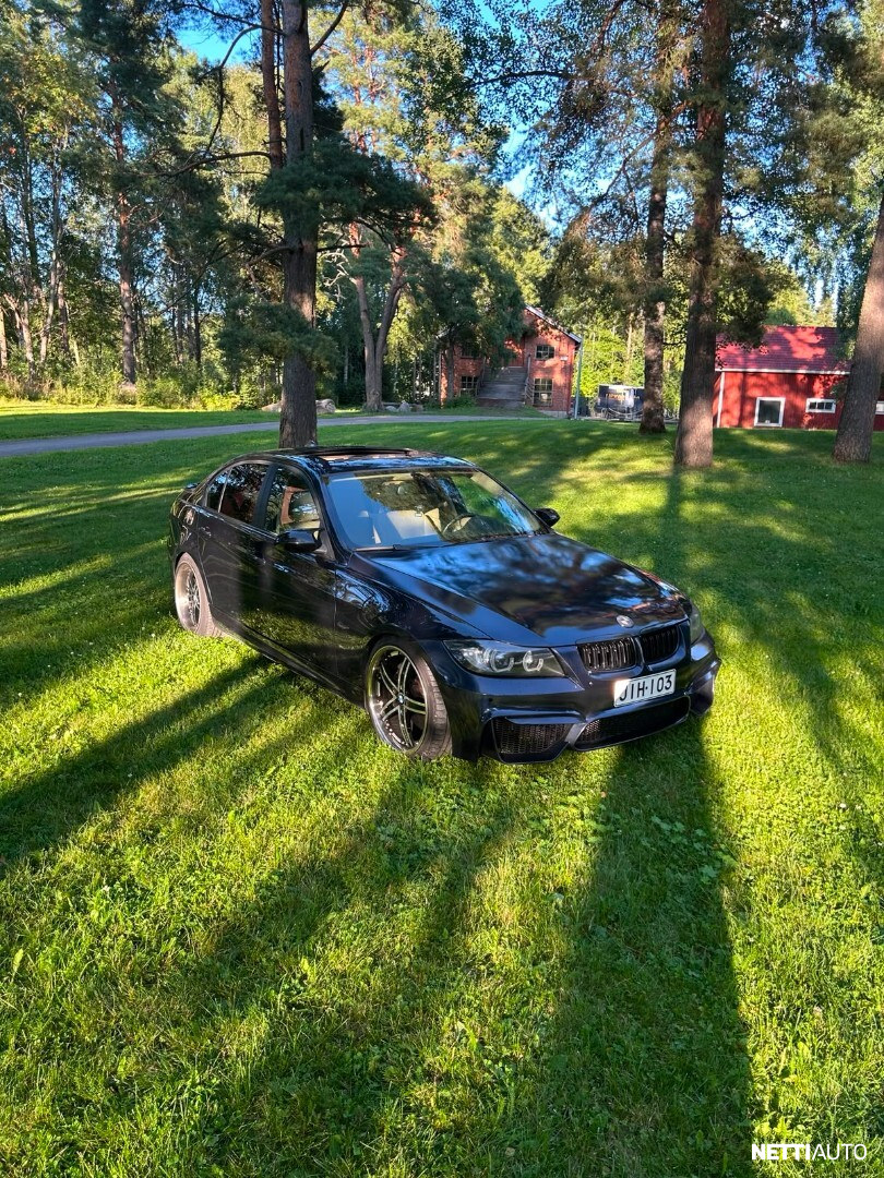 BMW 335