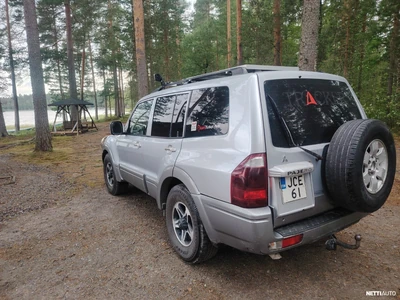 Mitsubishi Pajero 2005, kuva 2/7