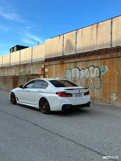 BMW 530 G30 530e 2020, kuva 7/12