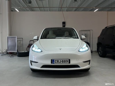 Tesla Model Y Long Range 2023, kuva 2/9