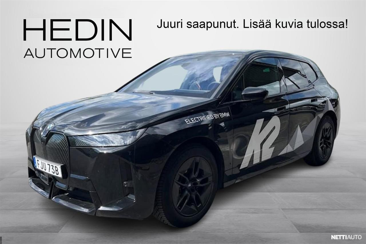 BMW iX