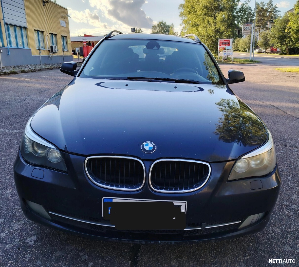 BMW 520