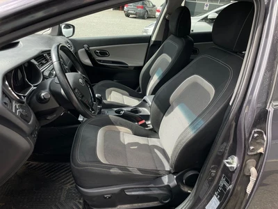 Kia Ceed 2017, photo 5/18