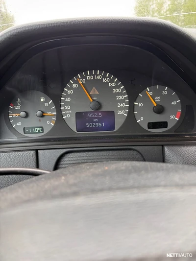 Mercedes-Benz E 320 CDI 2001, kuva 6/14