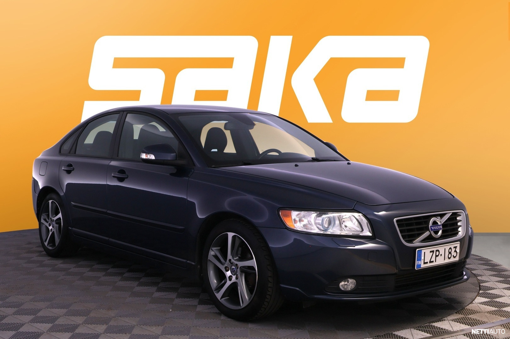 Volvo S40