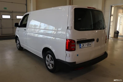 Volkswagen Transporter 2017, photo 4/23