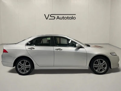 Honda Accord 4D 2,0i Sport Facelift 2008, photo 2/17