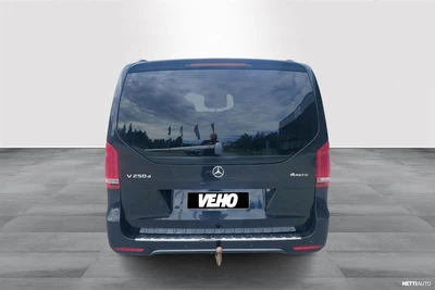 Mercedes-Benz V 2017, photo 4/23