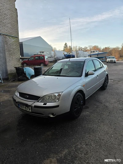 Ford Mondeo 2003, photo 1/10