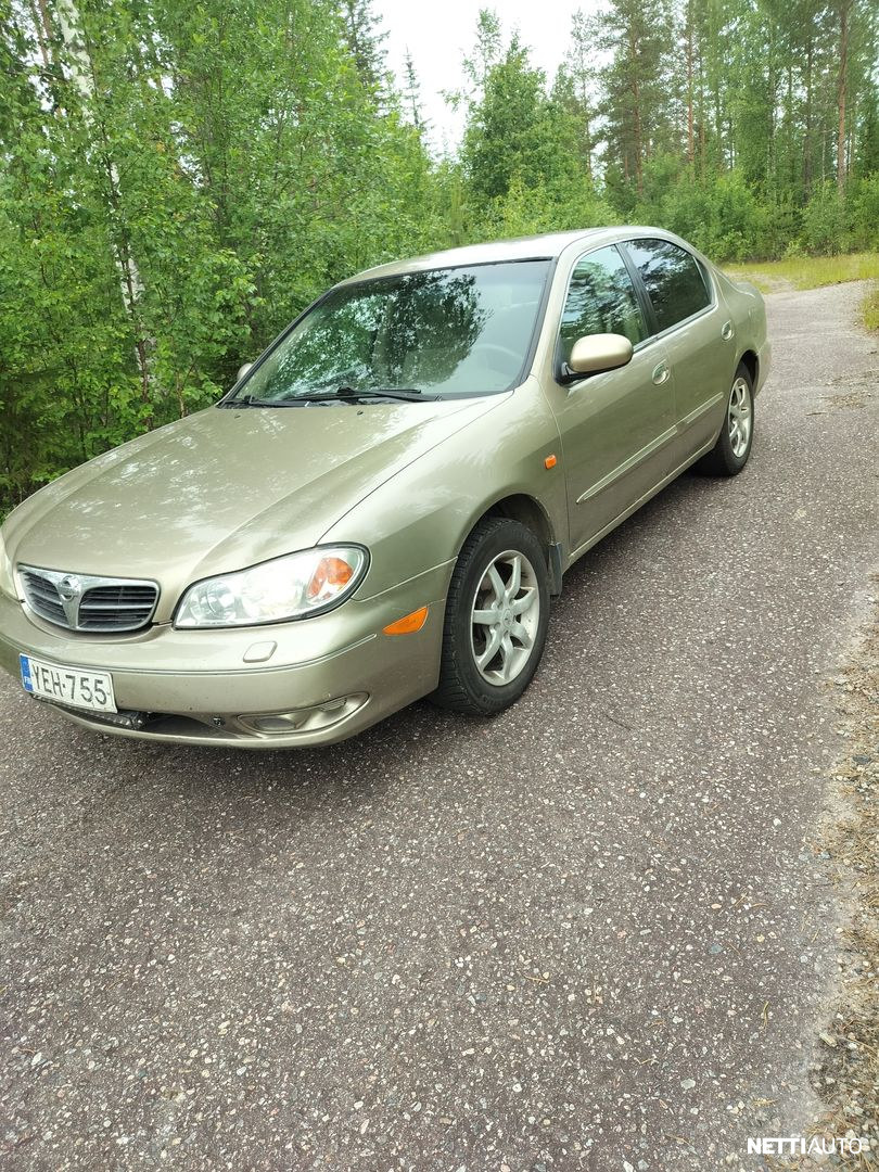 Nissan Maxima
