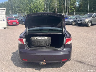 Toyota Avensis 2010, kuva 6/10