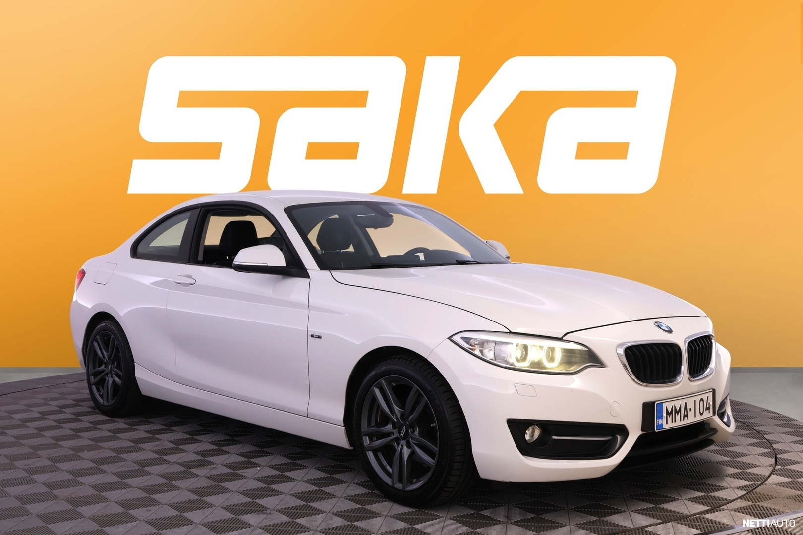 BMW 218
