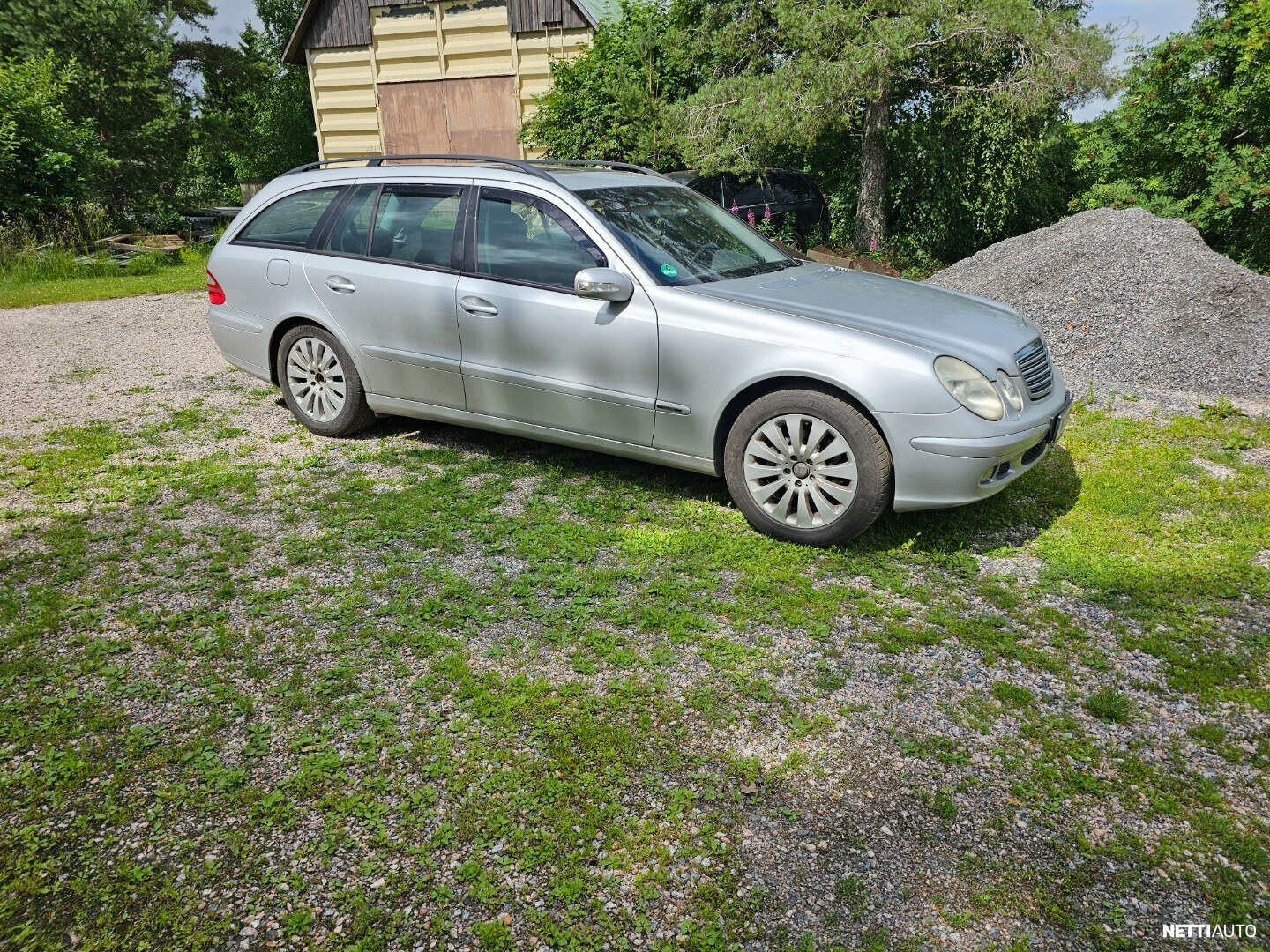 Mercedes-Benz E