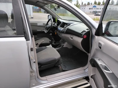 Mitsubishi L200 2007, photo 3/8