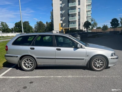 Volvo V40 2003, photo 4/11