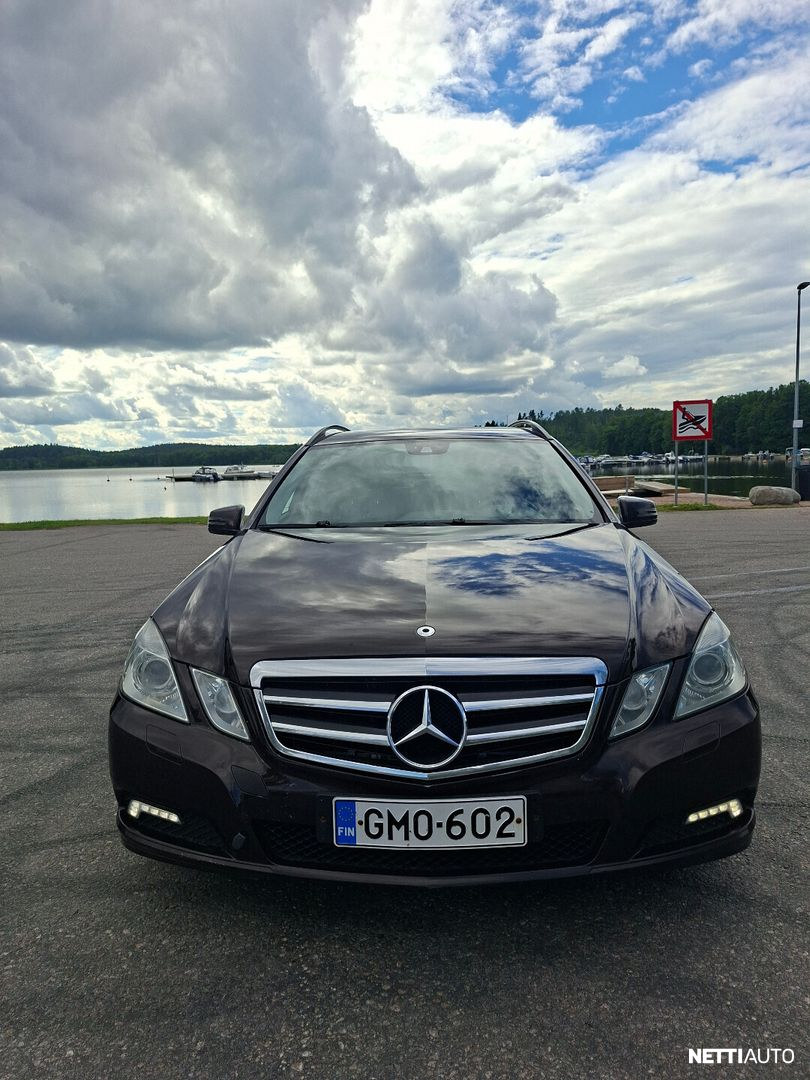 Mercedes-Benz E
