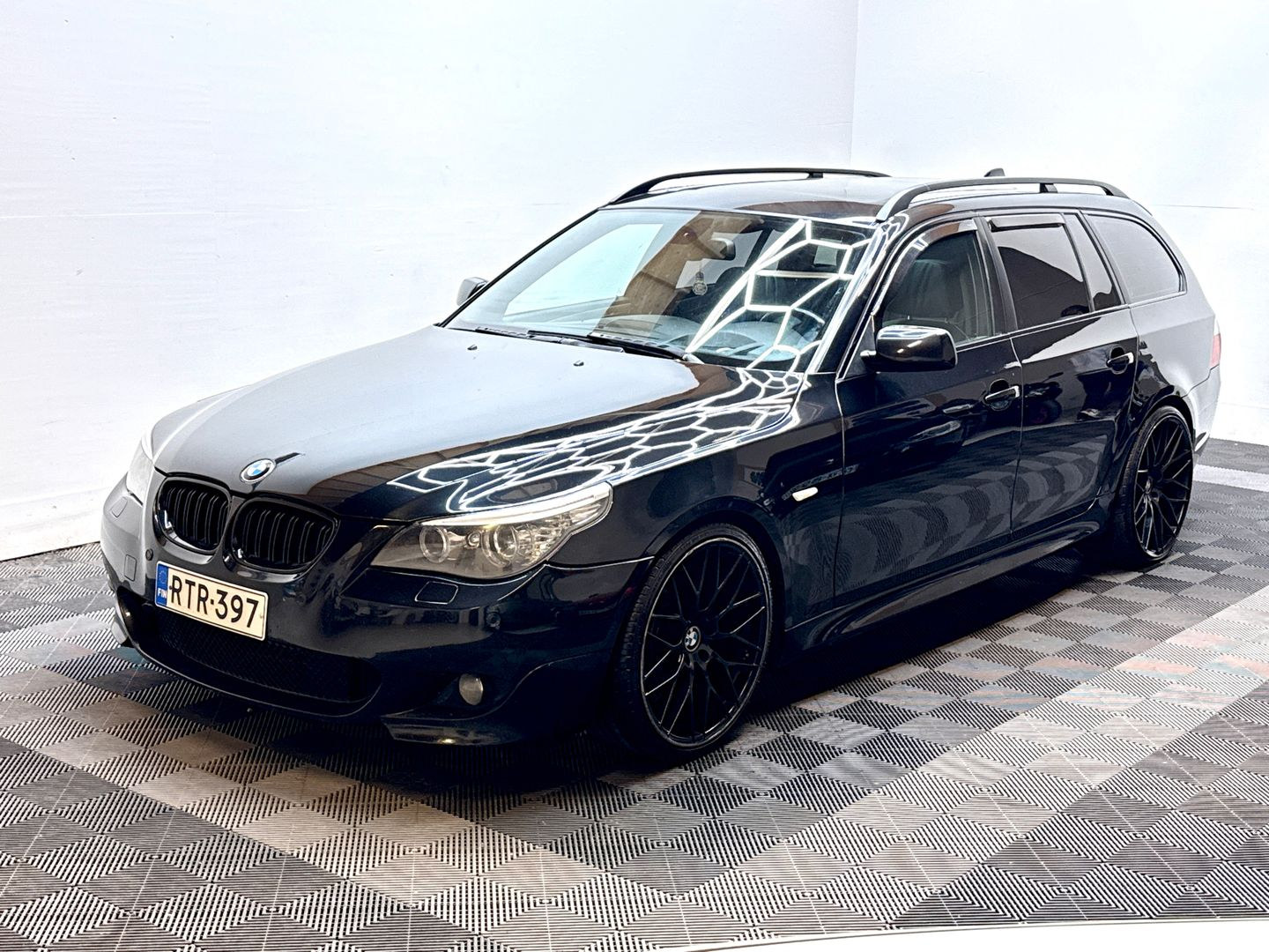 BMW 535