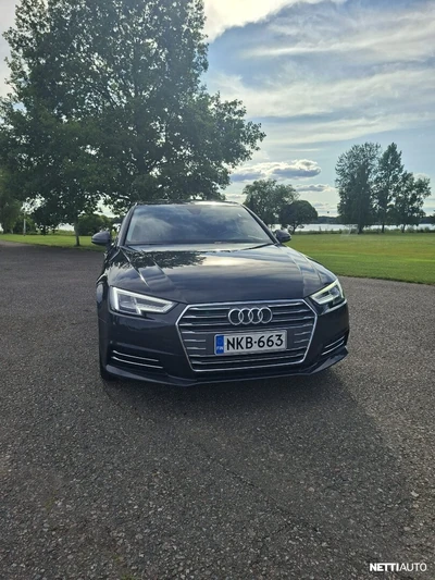 Audi A4 2016, photo 4/18