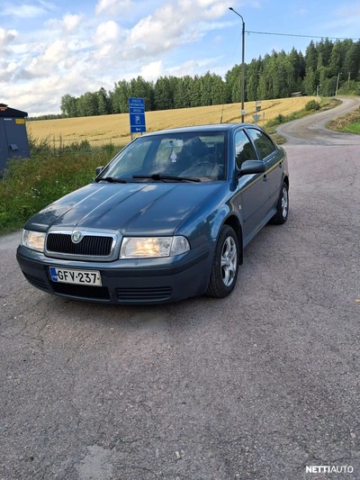 Skoda Octavia 2004, kuva 1/10