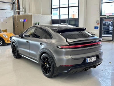 Porsche Cayenne 2024, photo 5/10