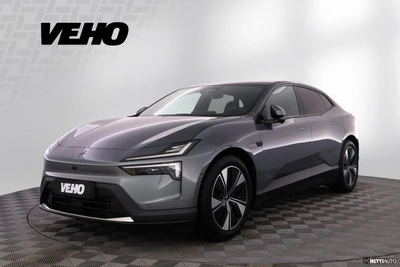 Polestar 4 Long Range Dual motor Plus 2026, photo 1/35