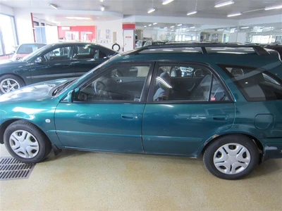 Toyota Corolla 2000, kuva 2/19