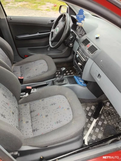 Skoda Fabia Combi 2005, kuva 5/7